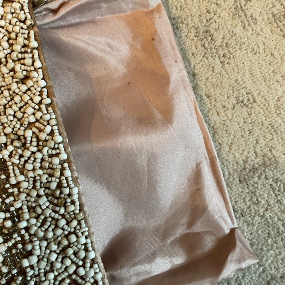 Beaded zippered Pouch - Picture 10 of 13